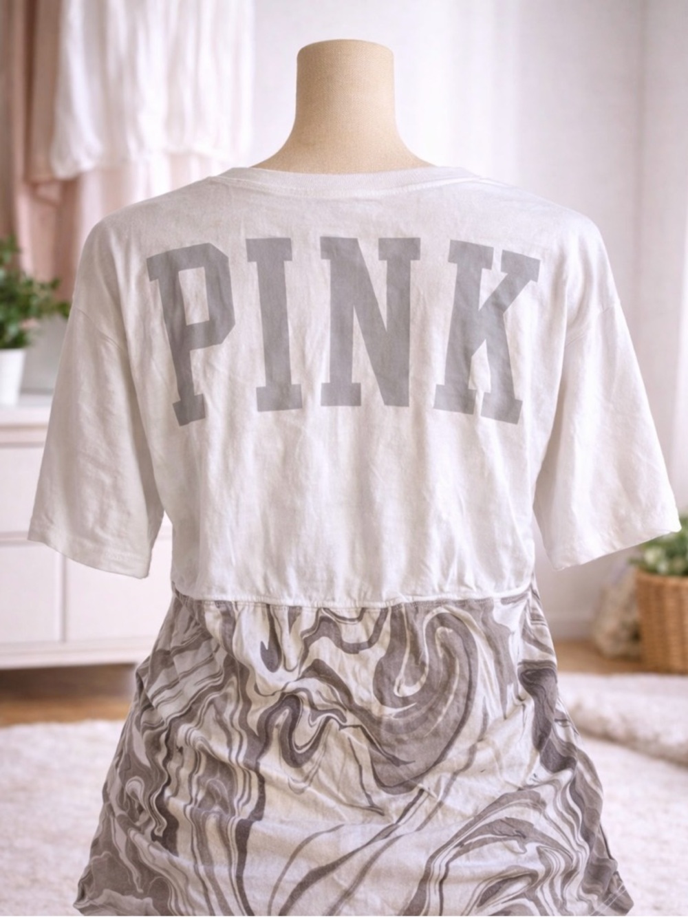PINK Logo Graphic Top in White and Gray marble